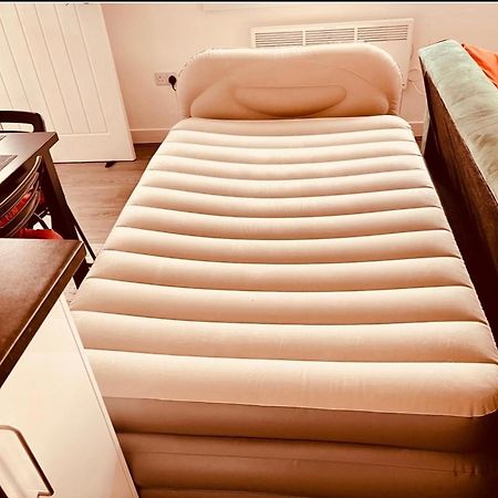 Cool Top Floor Apartment Very Near Birmingham Centre מראה חיצוני תמונה